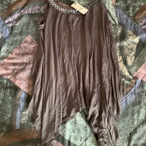 Express sleeveless blouse